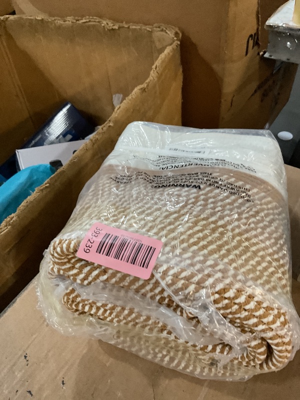 Photo 1 of (USED/FAIR) OIAHOMY Large Blanket Basket, 22”x17”x12” Rectangle Woven Baskets, Nursery Blanket Storage Living Room, Toy Storage With Handle, Large Baskets for Organizing-Yellow/White