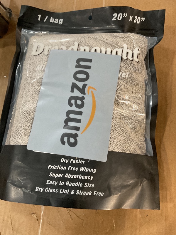 Photo 1 of [Dreadnought] Microfiber Car-Drying Towel, Superior Absorbency for Drying Cars, Trucks, and SUVs, Double-Twist Pile, One-Pass Vehicle-Drying Towel (20"x30", Gray) 1-Pack