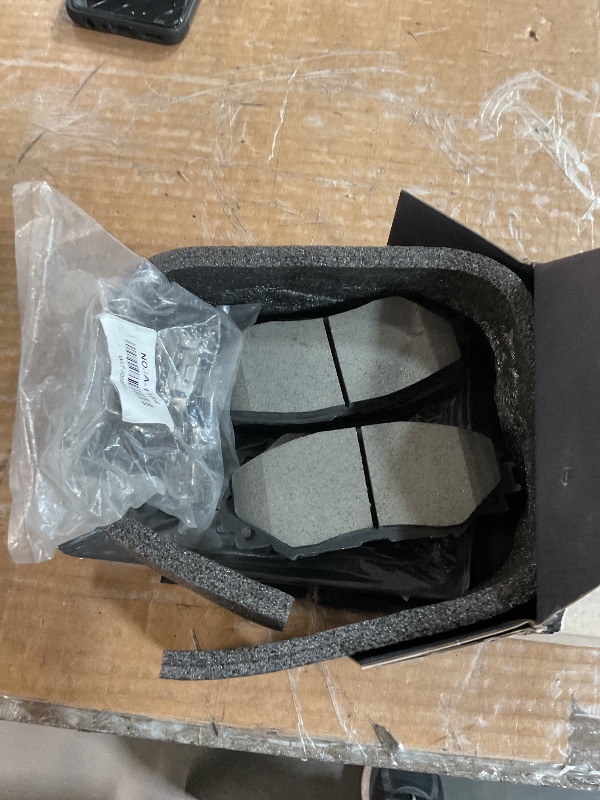 Photo 1 of ILONPA Front Ceramic Disc Brake Pads Set for Toyota Corolla 2009-2019, RAV4 2006-2018, Matrix 2009-2014, Prius V 2012-2017, for Scion xB xD 08-14, for Lexus HS250h 10-12 4PCS(With Hardware)