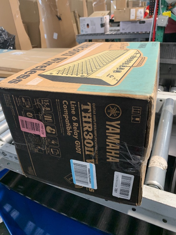 Photo 1 of (POWER TESTED) Yamaha THR30II Wireless Desktop 15 Guitar Amps and 8 Effects and Rechargeable Battery, Bluetooth-Enabled, Standard Color WL