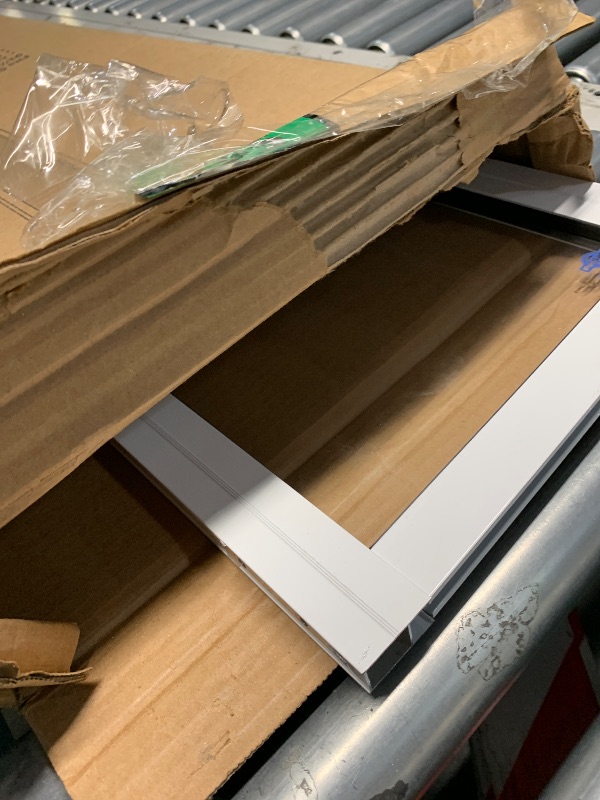 Photo 1 of ***INCOMPLETE - SEE PICTURES***
PetSafe Sliding Glass Pet Door - No-Cut DIY Install Doggy Door for Renters - Aluminum Frame - Adjustable Height 91 7/16" to 96" - Ideal for Large Dogs Up to 100 lb - White