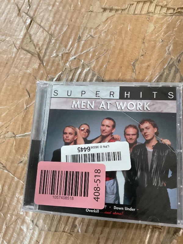 Photo 1 of * cover is scratched *
Super Hits