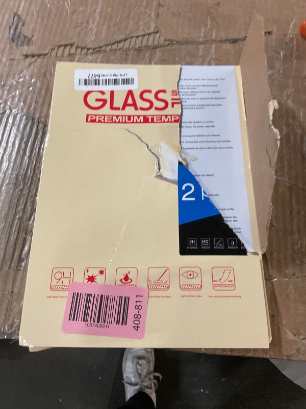 Photo 1 of * cover is ripped *
SPARIN Screen Protector for iPad Pro 11 Inch 2024 M4 (5th Generation), 2 Pack Tempered Glass Film Guard for iPad Pro 11, Alignment frame, Case Friendly, Apple Pencil Pro Compatible