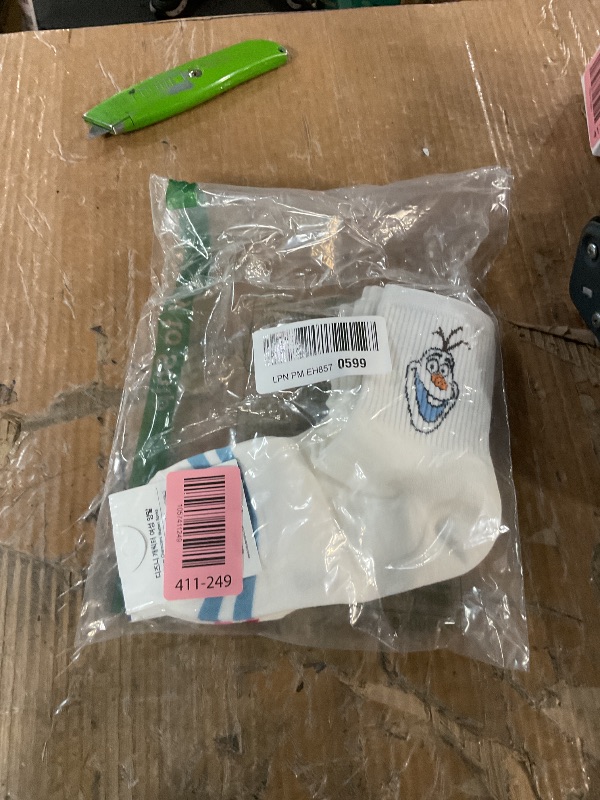 Photo 1 of * only comes with three pairs *
EVEISOCKS Animation Cartoon Movie Characters Collection Women's Original Socks (US, Alpha, One Size, Regular, Regular, WD_04)