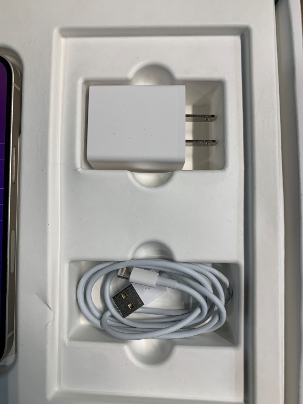 Photo 1 of ***********PHONE IS LOCKED BY CODE---FINAL SALE********
Apple iPhone 13, 128GB, Starlight -(Renewed Premium)