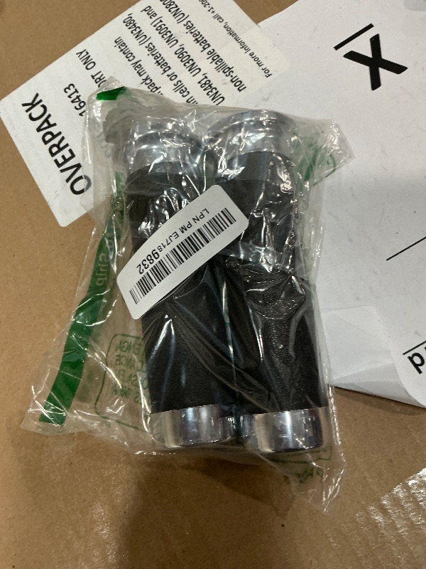 Photo 1 of 1 Pair Motorcycle Grip Throttle Tube 1" Replacement 53145-MM8-000 Fit for Honda VT XVS Shadow 400/600/750/1100/1300 Magna Sabre Right Grip Throttle Tube and Left Hand Grips