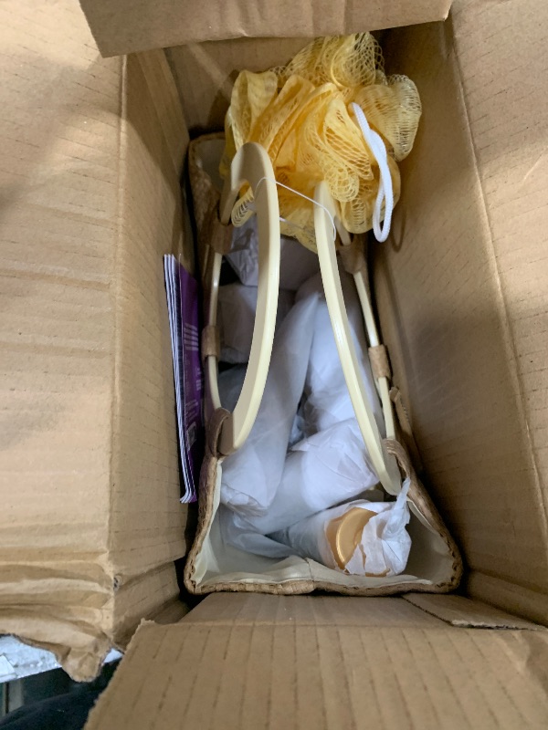 Photo 1 of (please see all images) Spa Luxetique Spa Gift Baskets for Women - Vanilla Bath Set with Bubble Bath, Body Lotion Gift Set