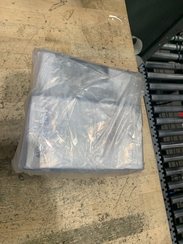 Photo 1 of ****1 is function other is for parts**** Hushee 2 Pcs Automatic Soap Dispenser Sensor Hand Sanitizer Dispenser Battery Powered for Office Kitchen Hotel(23.7 Oz/ 700 ml,White)