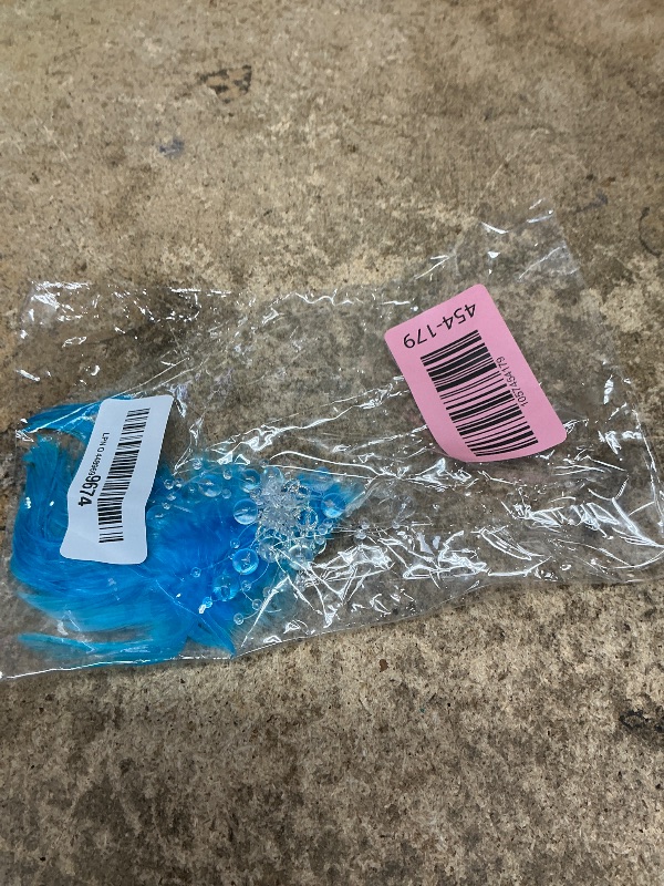 Photo 1 of Feather Hair Clip Ballet Style Ostrich White Swan Feather Pearl Hairpins Hair Accessories for Women Girls Bride Party Halloween Costume Festival Stage Performance Headpiece (Blue)