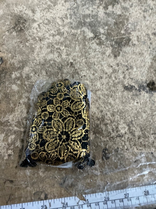 Photo 1 of 1 Pcs Gold-Stamped Water-Soluble Lace Collar Embroidery Hollow Chest Embroidery False Collar Dress Skirt DIY Lace Accessories