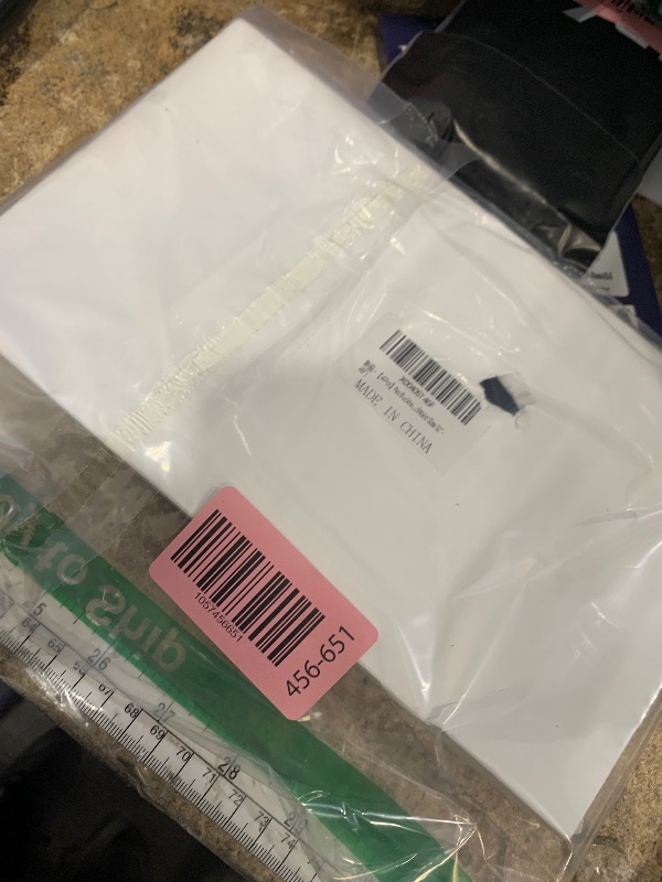 Photo 1 of ?4 Pcs?No Buckle Stretch Belt for Women and Men Elastic Waist Belt Invisible Belts for Jeans Pants (4Pcs Set A, L-XXL:Waist Size 32''-49'')