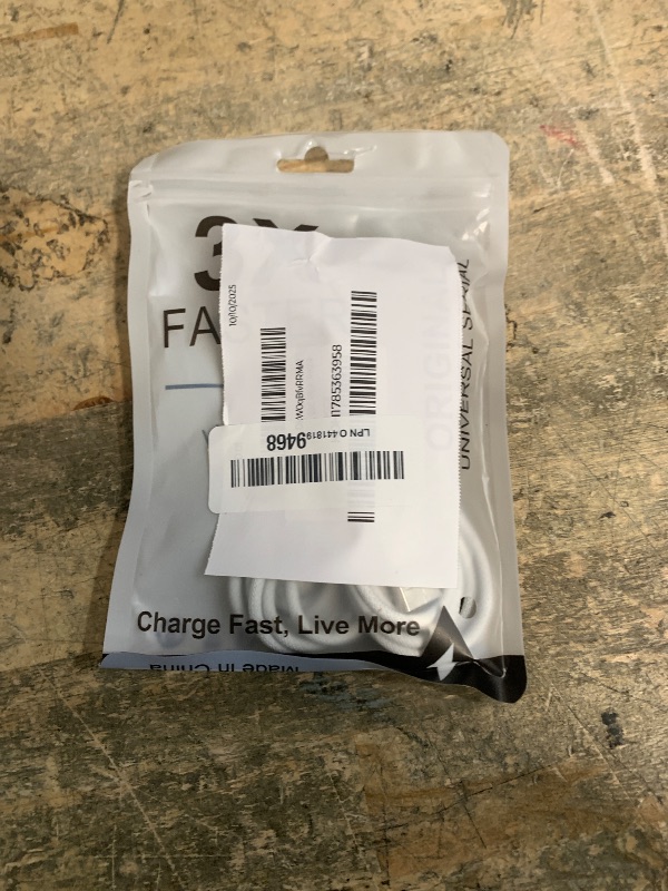 Photo 1 of [Apple MFi Certified] iPhone 17 Car Carplay Cable Fast Charging Cable, 2Pack 6ft 60W USB A to USB C Nylon Braid Cord Screen Data Sync for iPhone 17 Pro/Air/16 Pro Max/16 Plus,iPad Pro, Air, Mini, iPad