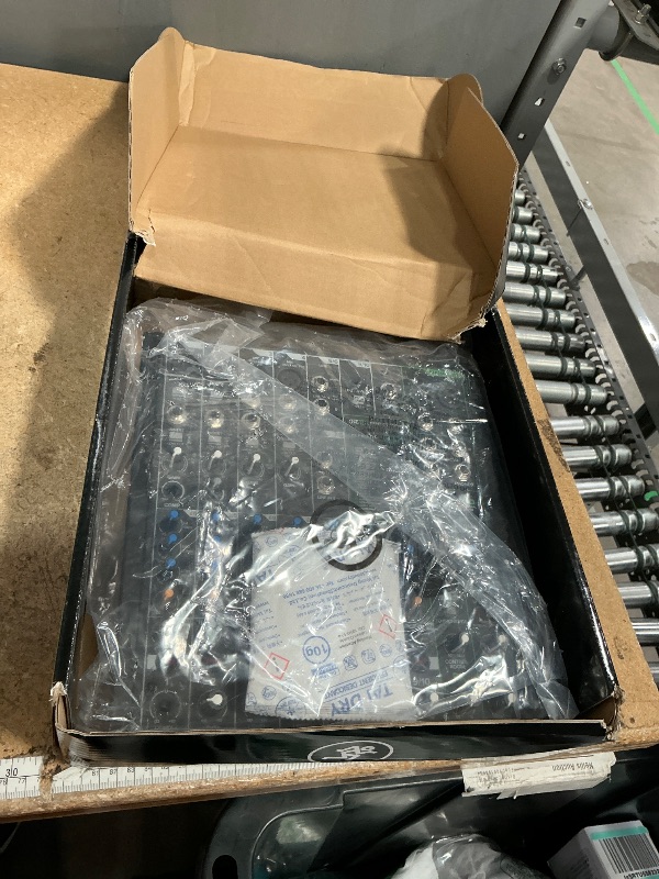 Photo 1 of *NO POWER SUPPLY* Mackie ProFX10v3 10-Channel Professional Analog Mixer with USB, Onyx Mic Preamps and GigFX Effects Engine