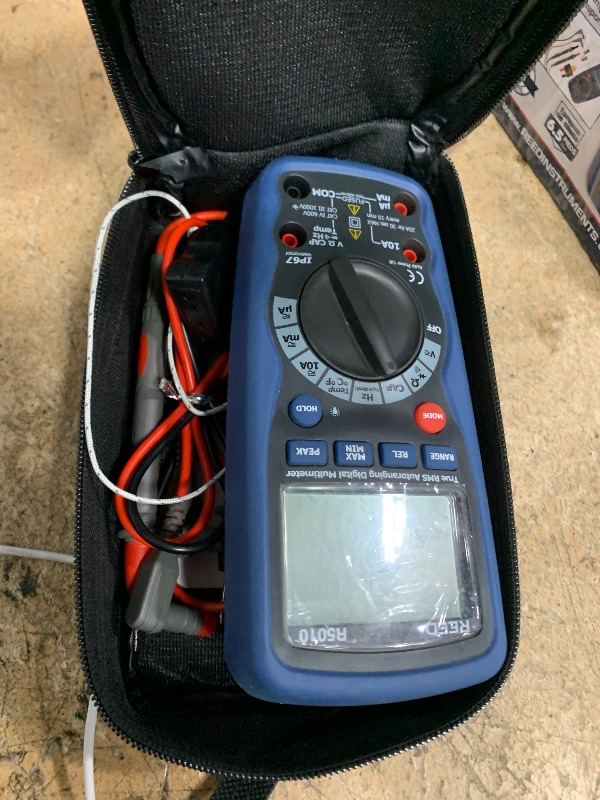 Photo 1 of **PARTS ONLY** **NONFUNCTIONAL** REED Instruments R5010 True RMS Waterproof Digital Multimeter, Blue/Black