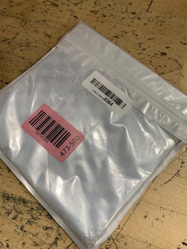 Photo 1 of 200 Pcs Wax Paper Sheets for Food Deli Wrap Paper Sheets 7 * 7 Inch Food Basket Liners Checkered Square Sandwich Wraps for Burgers Bread Restaurant Barbecue Picnic(Blue)