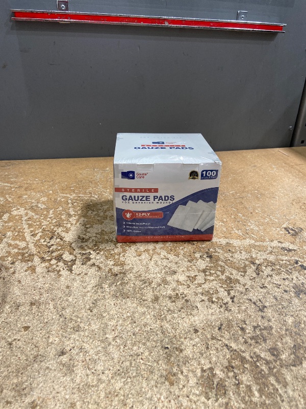 Photo 1 of 100pc Large Sterile Gauze Pads 4x4 Sterile for Wounds Bulk - 12ply Woven Gauze Sponges 4x4 Sterile - USP IV Breathable Mesh 4x4 Gauze Pads Sterile for Enhanced Absorption - First Aid Medical