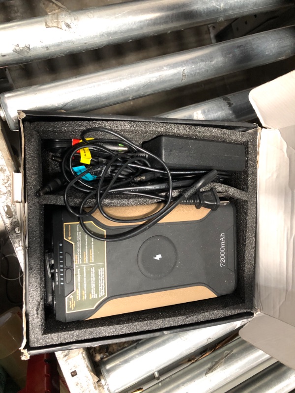 Photo 1 of *****************MISSING A CABLE*************
EASYLONGER CPAP Battery Backup Power Supply ES720, 266.4Wh(Exceeds Airline Limit) for AirSense 11, AirSense 10, AirCurve 10, AirMini, Philips Dreamstation/ 2, Emergency Battery for Outdoor Camping