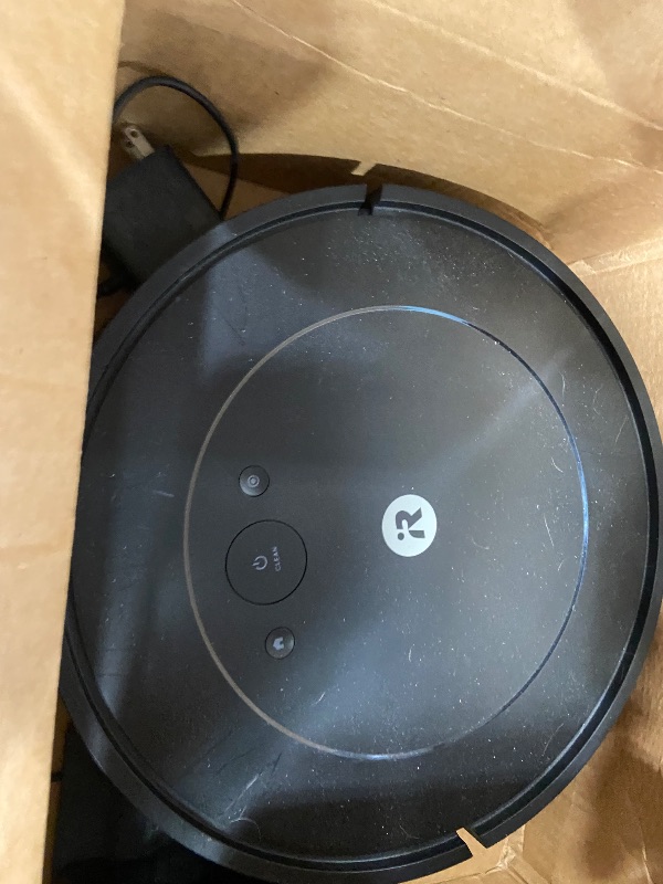 Photo 1 of (sold for parts)(not functional) iRobot Roomba Combo 