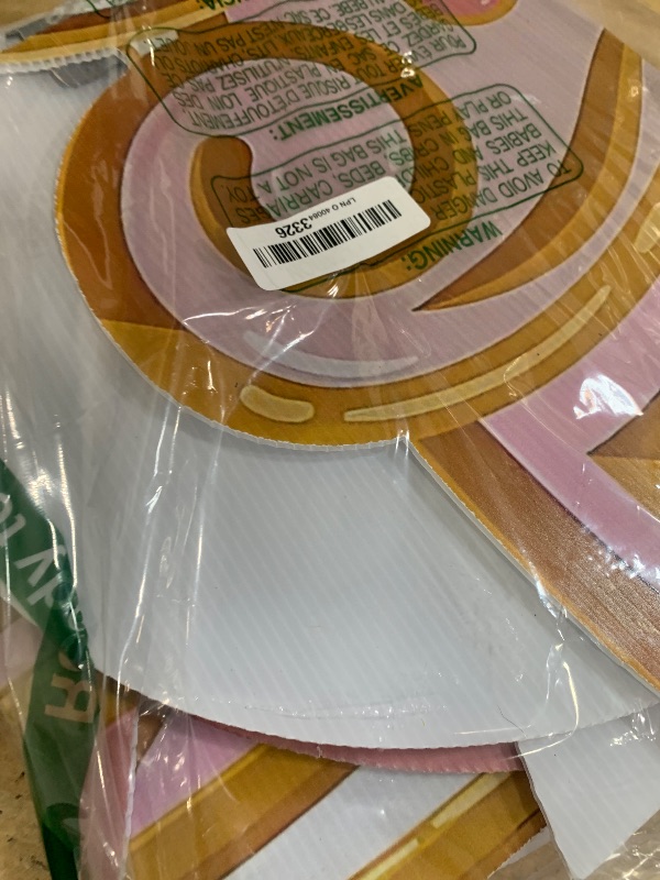 Photo 1 of (unknown if complete) Geelin 47" Princess Carriage Cardboard Cutout Stand up Pink Princess Birthday Party Decoration Life Size Photo Booth Props for Girl