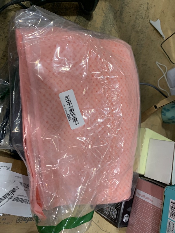 Photo 1 of 1 Pack Bath Towel Large,27 x 54 Inches,Microfiber Soft Highly Absorbent Lightweight and Quick Drying Shower Towels for Body, Sport,Beach,Bathroom, Pink