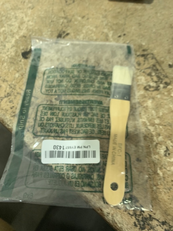 Photo 1 of Yasutomo Hake Flat Wash Brush with Metal Ferrule, Sheep Hair Bristles, 1 inch (BFC1)