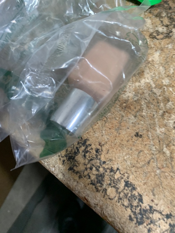 Photo 1 of Clinique Superbalanced Oil Free Liquid Foundation Makeup For Dry to Oily Skin Types | Hydrating + Moisturizing, Fair, 1 Fl Oz