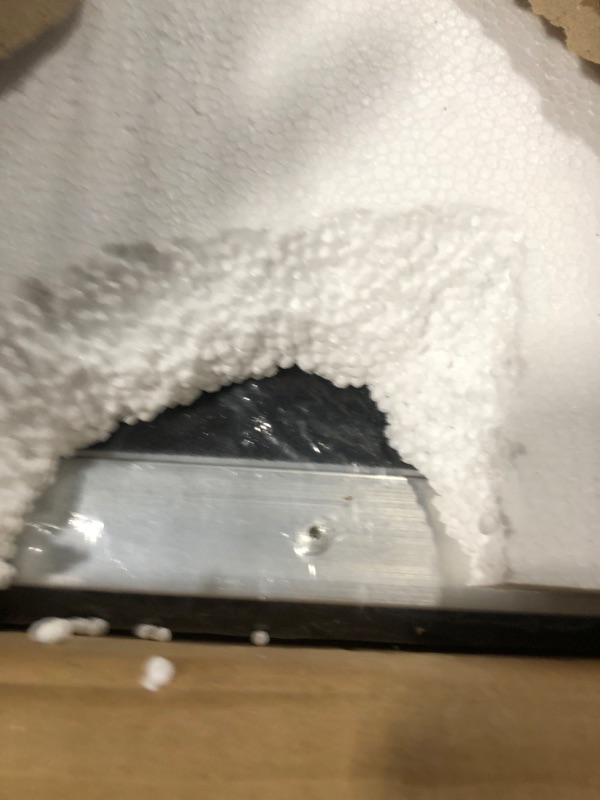 Photo 1 of TaiH Leo Wheelchair Ramp 8 Feet, Portable Ramps for Wheelchairs for Home, 800LBS Capacity Folding Non-Slip Aluminum Handicap Ramp, Wheel Chair Ramp for Home Steps, Stairs, Doorways, Car, Curbs
***ORIGINAL PACKAGE*****