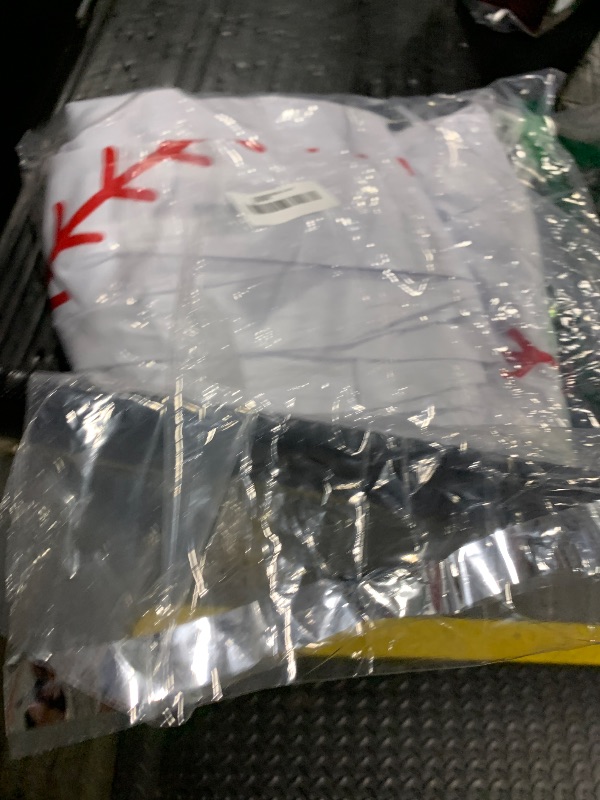 Photo 1 of Meooeck 2 Pcs 27 Inch Inflatable Balls Large Inflatable Baseball Giant Beach Balls for Pool Summer Outdoor Activity Games Birthday Party Decorations