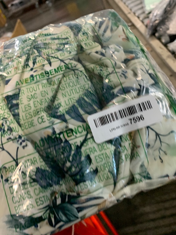 Photo 1 of ***missing top*** Floerns Girl's 2 Piece Outfit Hawaiian Tropical Crop Cami Tops and Boho Pants Set Light Green 11Y