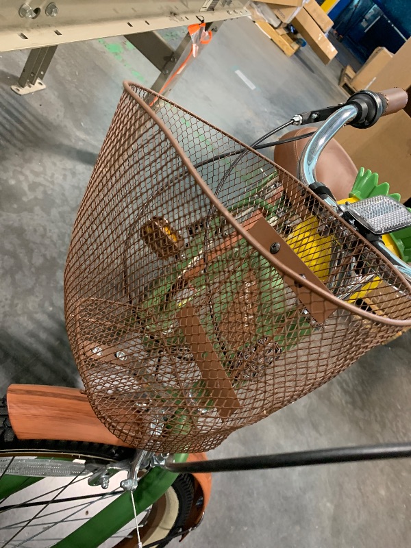 Photo 1 of *** scratches and dents. basket damge. seat feels weird.*** 726 Inch Margaritaville Green 7 Speed Adult Cruiser Bicycle