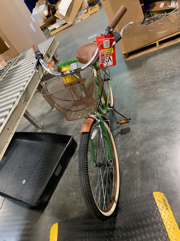 Photo 1 of *** scratches and dents. basket damge. seat feels weird.*** 726 Inch Margaritaville Green 7 Speed Adult Cruiser Bicycle