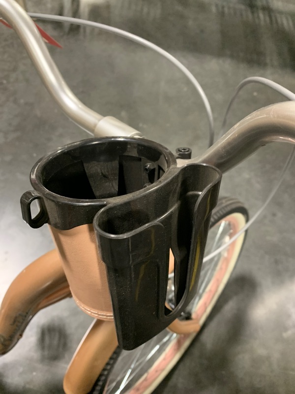 Photo 1 of ***TIRES A LITTLE FLAT***** 26" Kent Bayside Cruiser Bicycle, Fits Rider: 5'2"-5'10", Rose Gold, Adult, Unisex