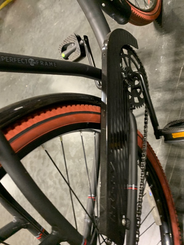 Photo 1 of ****front tire is completely off of wheel**** Huffy Nel Lusso Cruiser Bike, Fits Riders 5'0"+, Matte Black, Adult, Men's