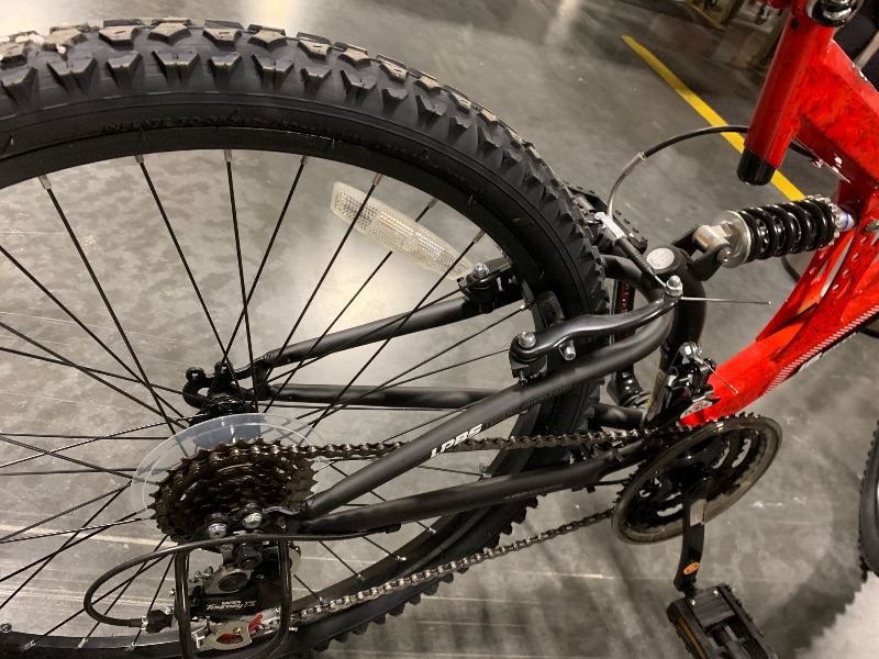 Photo 1 of ***FLAT TIRES*** 24" Dynacraft Gauntlet Boys Mountain Bike – Adventure-Ready for Ages 12+, Durable & Fun Ride