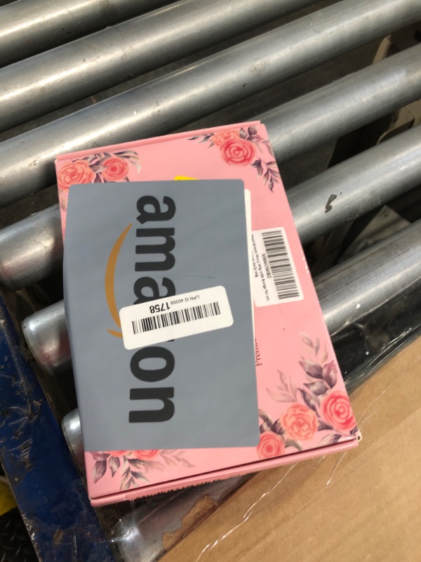 Photo 1 of *****SIMILAR ITEM***** Short Brown Wavy Wig with Bangs for women Light Brown Curly wig Shouder Length Bob Curly Wavy Wig Ombre Brown Wig with Dark Roots Synthetic Natural Wavy Heat Resistant Fiber Hair for Daily Use 14 Inch