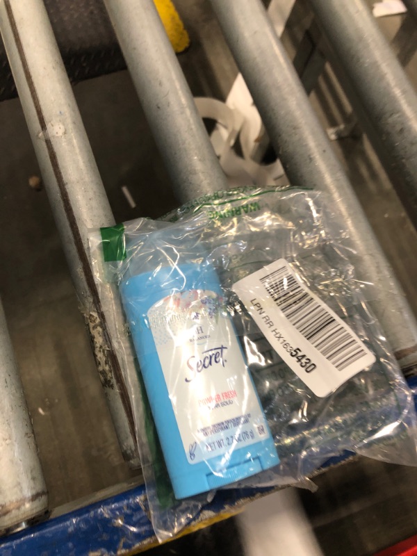 Photo 1 of ***Only 1***
Secret Antiperspirant and Deodorant for Women, 24hr Sweat & Odor Protection, PH Balanced Protection, Gentle on Skin, Wide Solid, Powder Fresh Scent, 2.7 oz (Pack of 2)