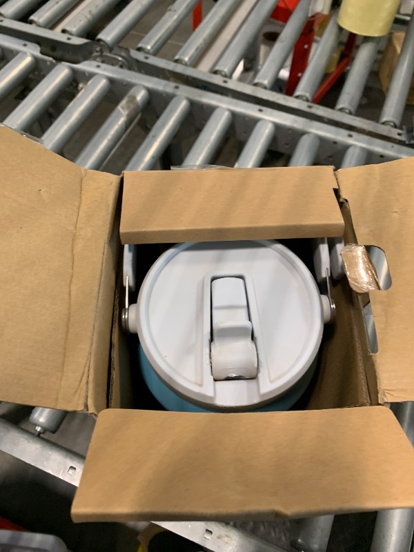 Photo 1 of *Item Is Dirty - Check clerk notes* Stanley IceFlow Flip Straw Jug with Handle 64 oz| Twist On Lid and Flip Up Straw | Leak Resistant for Travel and Sports | Insulated Stainless Steel | BPA-Free | Pool
**see photo of damage**