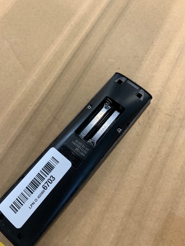 Photo 1 of *missing back piece*
\Universal Remote Control XRT140 for VIZIO Smart TV Remote Replacement XRT136 XRT260 XRT270 Smartcast D, E, M, P, V, PX Series Smart TVs