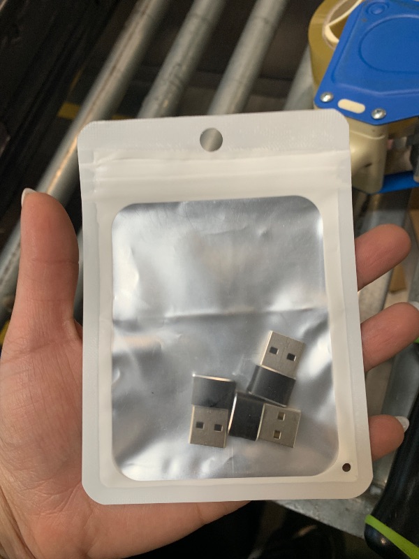 Photo 1 of ????? ???????? USB to USB C Adapter,Type-C Female to A Male Charger Converter for iPhone 17 Charger,iWatch Ultra SE 9 10,iPhone 17 Pro Max 16 15 12,Samsung S25,AirPods,iPad,Car,PS4