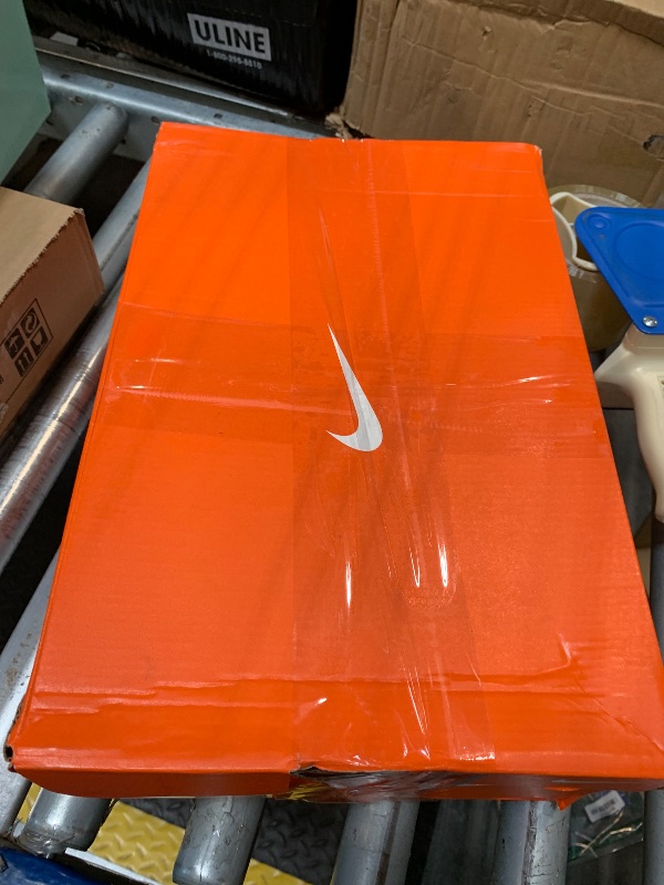 Photo 1 of ****VERY USED AND DIRTY****
Nike Men's Run Swift 3 Road Running Shoes, College Grey/Sail-Light Silver, 12 USED USED****