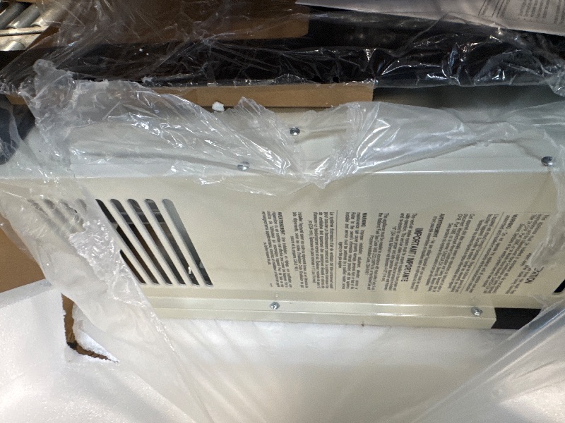 Photo 1 of ** NEW / NO RETURN ** Ashley Hearth Products DVAG30L 25000 BTU Direct Vent Propane Heater, Cream