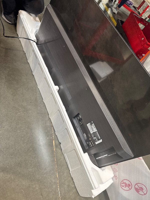 Photo 1 of ** USED / TESTED FUNCTIONAL ** LG 48-Inch Class OLED evo C4 Series Smart TV 4K Processor Flat Screen with Magic Remote AI-Powered with Alexa Built-in (OLED48C4PUA, 2024),Black