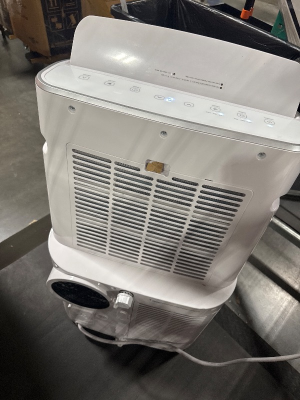 Photo 1 of ** USED / FUNCTIONAL TESTED ** 15,000 BTU Portable Air Conditioner 3-IN-1 (Cooling, Dehumidifying, Fan) - Portable AC Units for Rooms | Cools 750-850 sq.ft | 100 Pints/Day | ?54dB | Window Kit Included, White-A020K