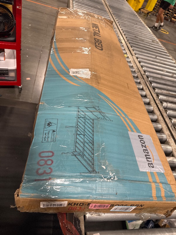 Photo 1 of ** USED/ NCLUDED MANUAL AND HARDWARE** VECELO Queen Size Platform Bed Frame with Wood Headboard/Mattress Foundation/Premium Steel Slats Support/No Box Spring Needed,Brown(Crown)