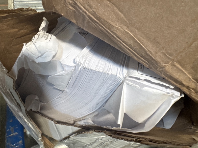 Photo 1 of ** ONLY 5 REAMS**  Amazon Basics Multipurpose Copy Printer Paper, 20 lb, 8.5 x 11 Inches, 10 Reams (5,000 Sheets), 92 Bright, White