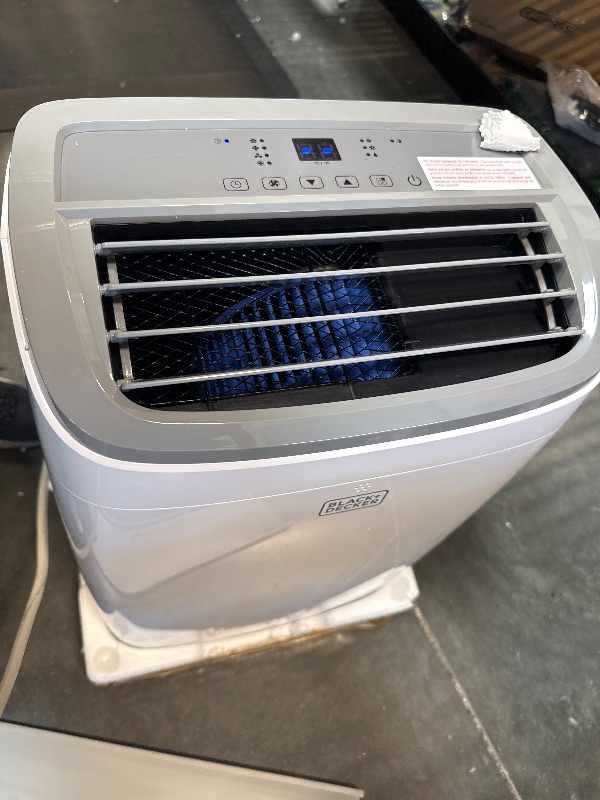 Photo 1 of ** USED/ FUNCTIONAL TESTED ** BLACK+DECKER Portable Air Conditioner, 9,000 BTU (5,300 BTU SACC) for Rooms up to 400 Sq. Ft., Portable AC with Follow Me Remote Control and Window Kit, BPACT08WT, White