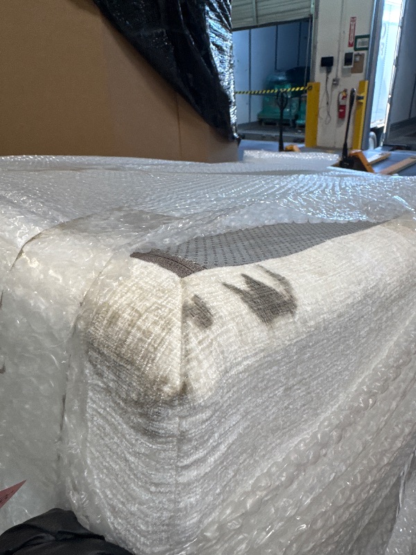 Photo 1 of ** VERY USED/ DIRTY CHECK PHOTO ** Vesgantti 106" Cloud Sectional Couch with Chaise, Deep Seat Modular Sectional Sofa Chenille Memory Foam Sofa Boneless Couches for Living Room Bedroom, No Assembly Required (Beige, Right-Facing Chaise)