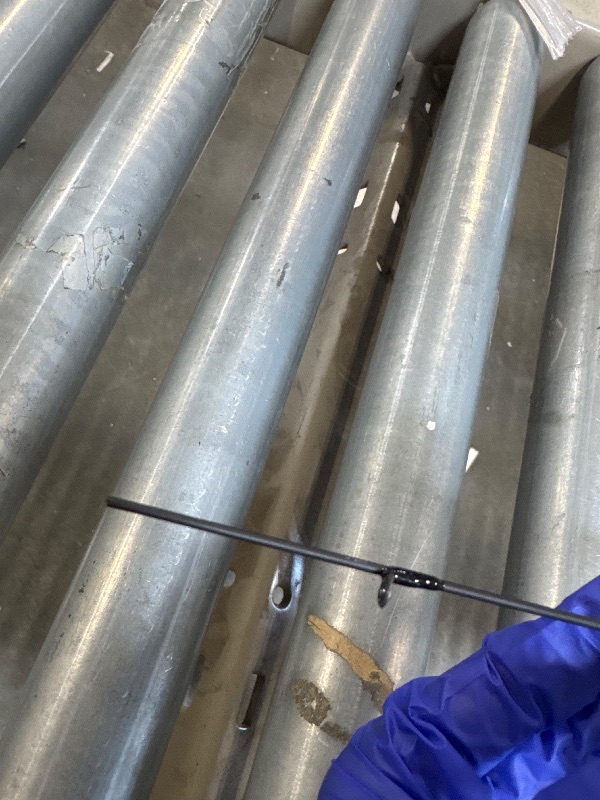 Photo 1 of ** USED DAMAGE MINOR** Dobyns Rods Sierra Ultra Finesse Casting / 6'9" / 1 PC / 2-8 LB LINE Weight / 1/16-5/16 OZ Lure Weight/Light Fast ACT/Cork-Split Handle