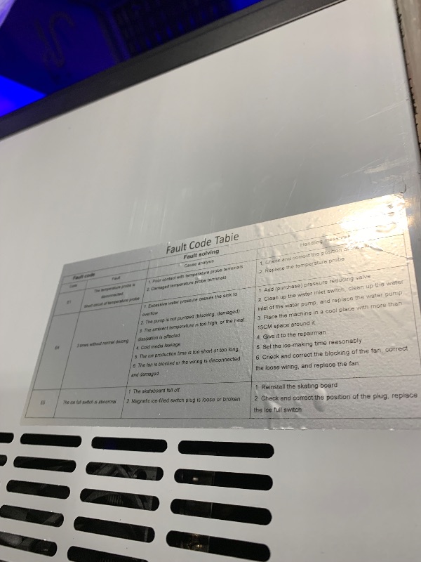 Photo 1 of ** USED / FUNCTIONAL TESTED** YITAHOME 100lbs Under Counter Ice Maker, ETL & DOE Certificated Commercial Ice Maker Machine Commercial, Large Ice Makers Freestanding for Home Cafe Bar Restaurant 45pcs with 33lbs Storage Bin