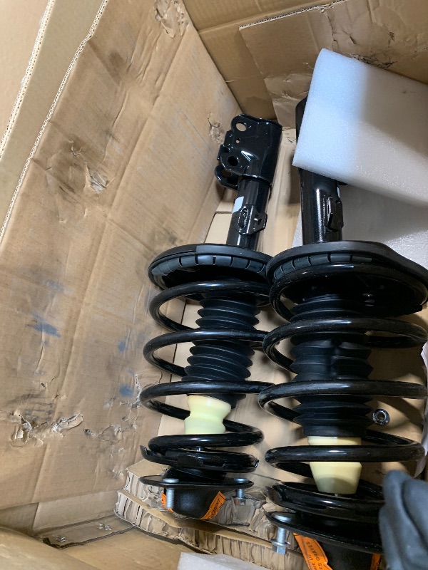 Photo 1 of ** USED** SCITOO Front Rear Complete Struts Coil Springs Set of 4 Replacement for 1997-2001 for Toyota Camry 1997-2003 for Avalon 1999-2003 for Solara 1997-2000 2001 for Lexus ES300 2.2L 2.4L 3.0L V6 FWD